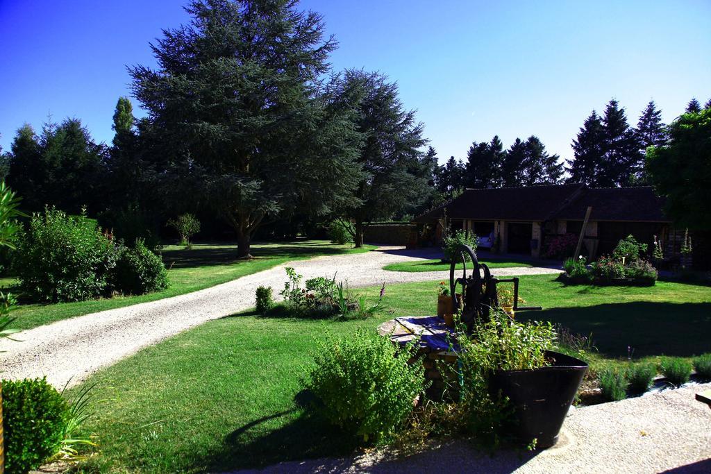 La Grange Acomodação com café da manhã Vouzon Exterior foto